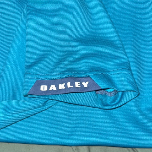 Oakley Men's Blue Polo Shirt - Picture 4 of 4